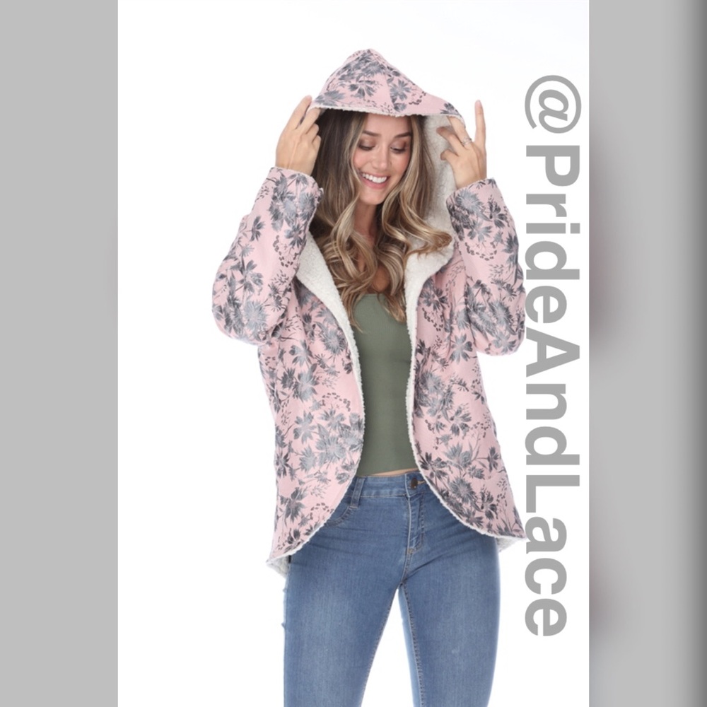 BLUSH FLORAL FAUX FUR LINED CARDIGAN - Picture 4 of 7